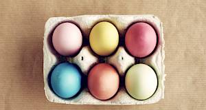 Prirodne boje za jaja: Obojite uskrsne pisanice na tradicionalan način